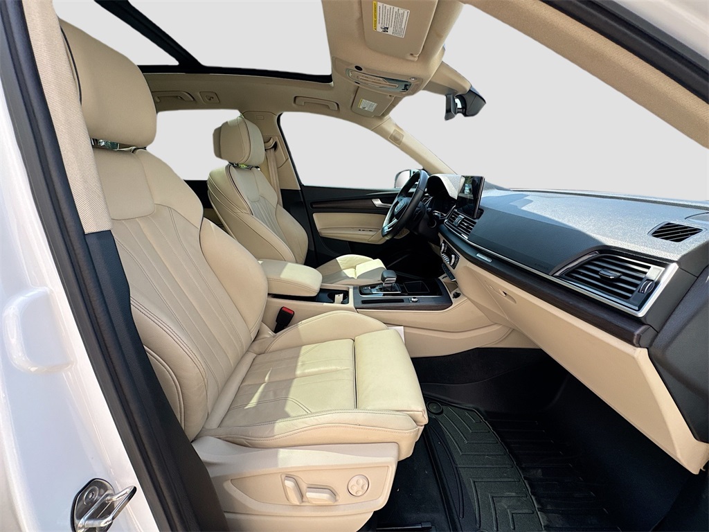 2024 Audi Q5 45 S line Premium Plus photo 24