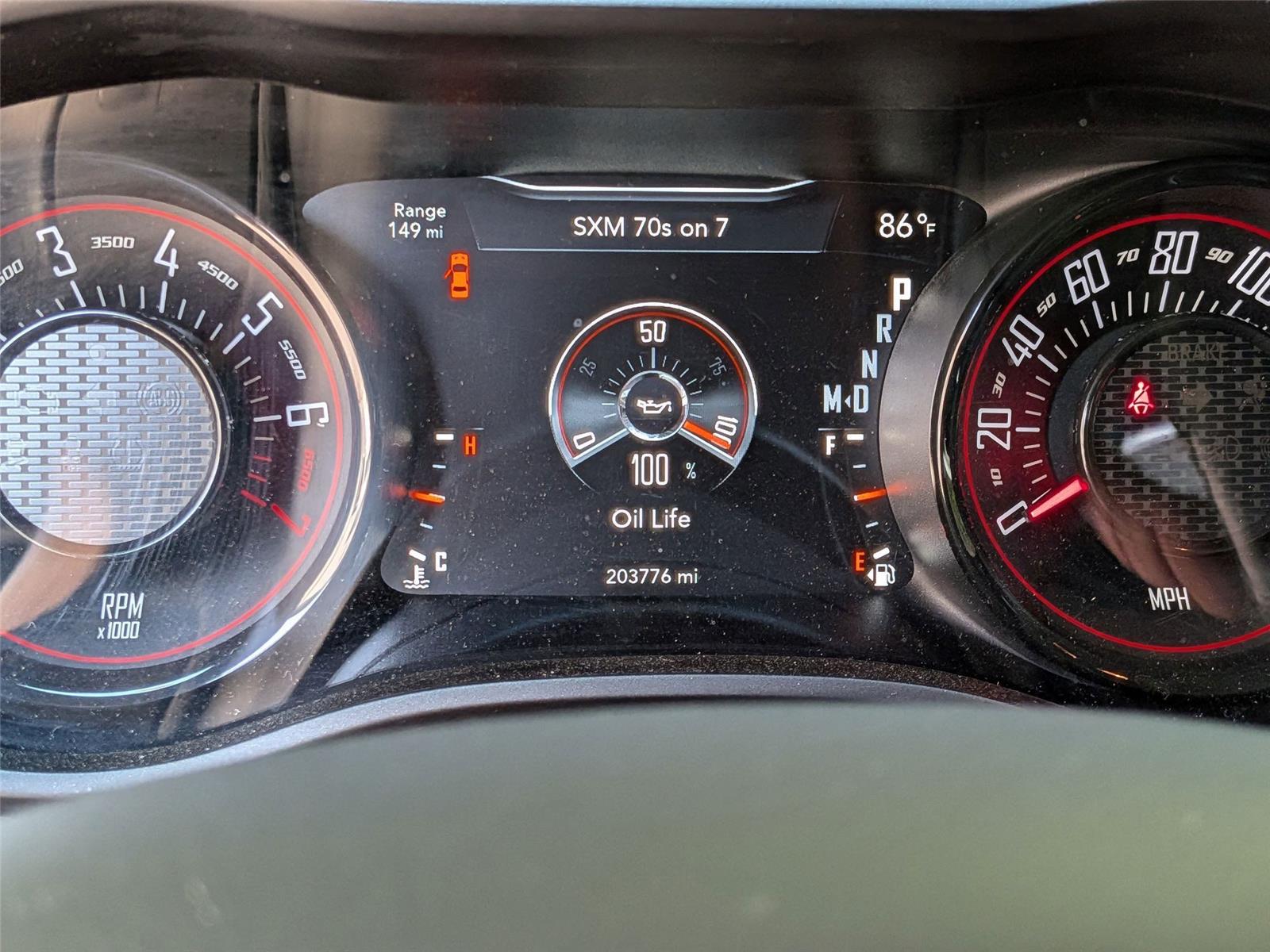 2017 Dodge Challenger SXT Plus photo 18