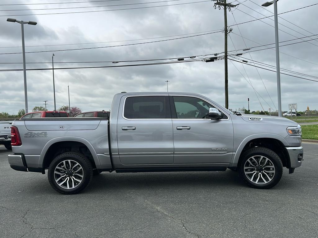 2025 Ram 1500 Limited photo 11