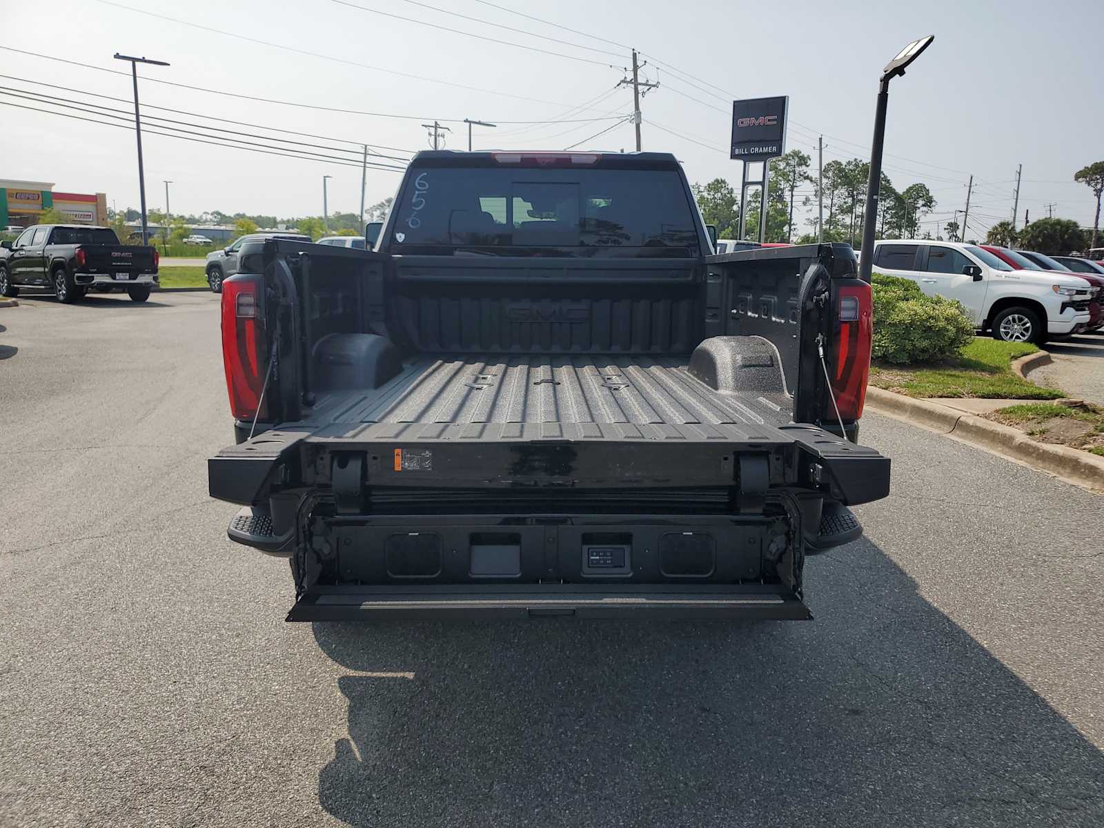 2025 Gmc Sierra 3500 HD Denali Ultimate photo 5