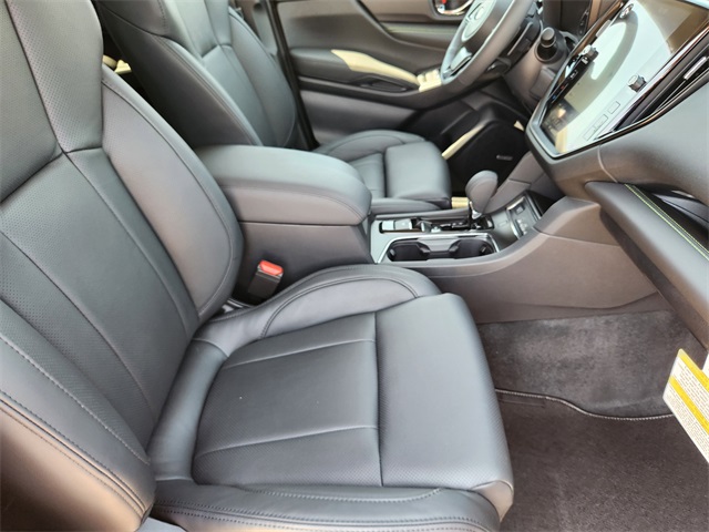 2025 Subaru Ascent Onyx Edition Touring photo 7