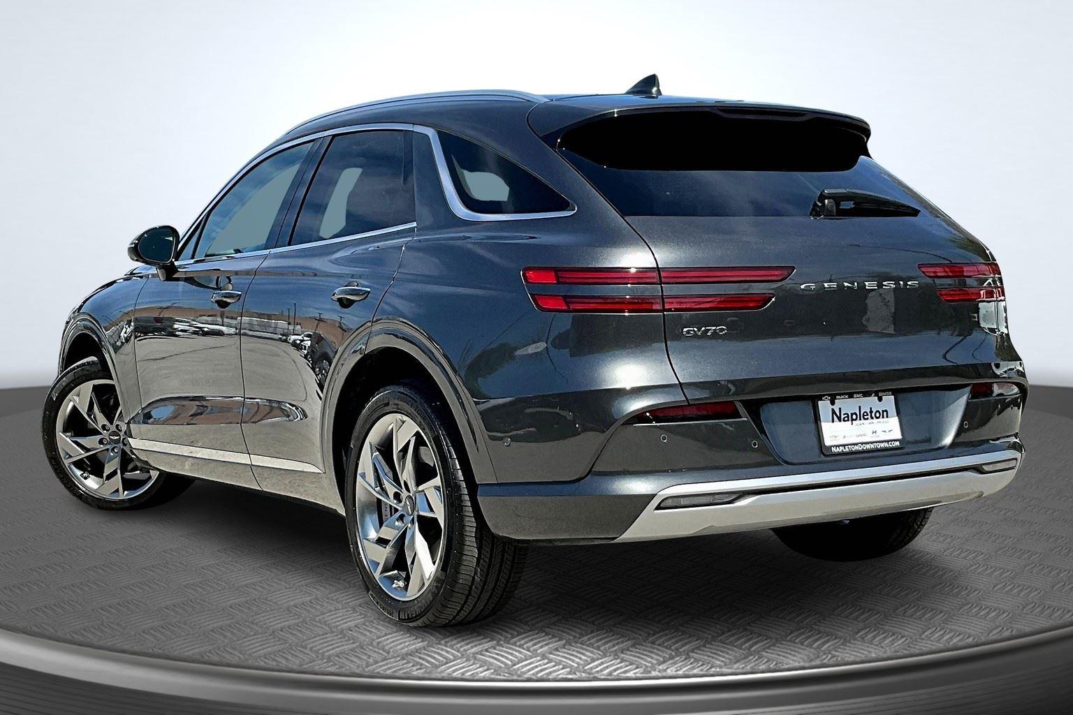 Used 2024 GENESIS GV70 Advanced with VIN 5NMMCET15RH002236 for sale in Chicago, IL