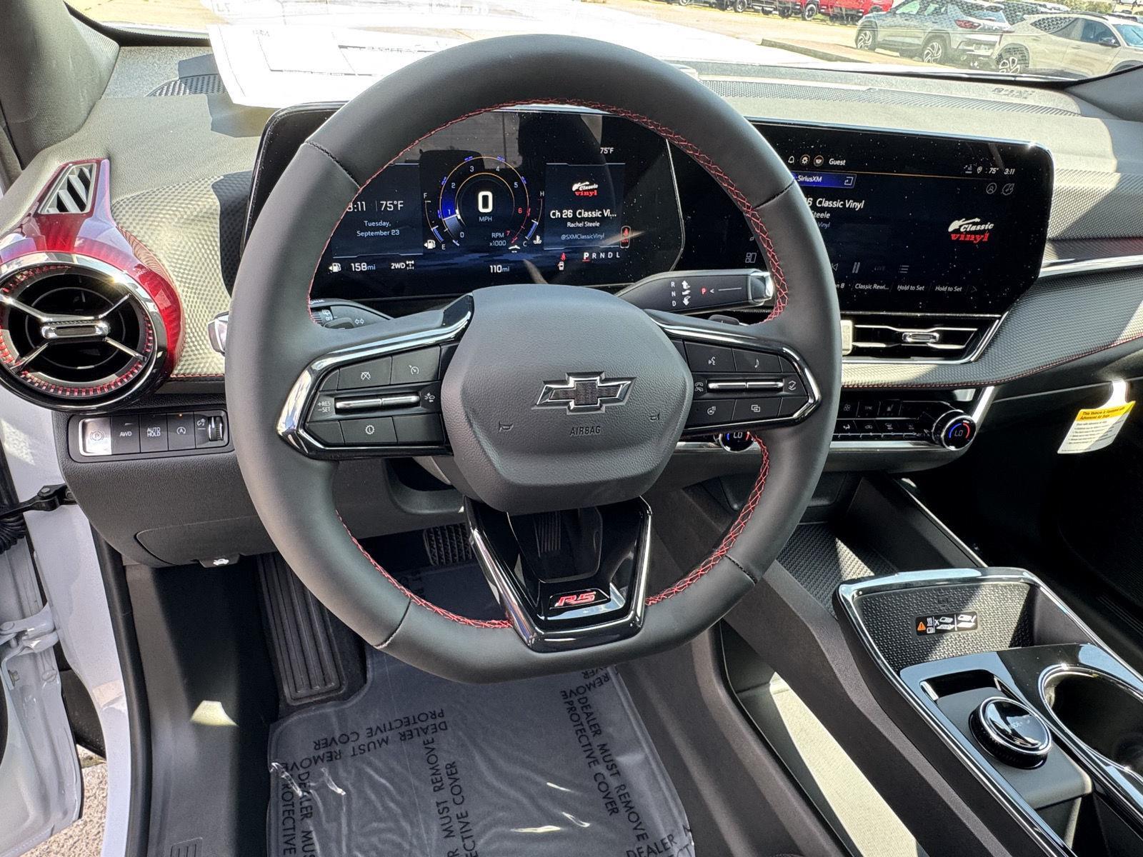 2026 Chevrolet Equinox RS photo 3