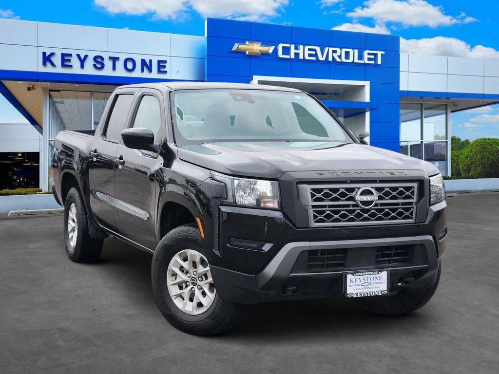 2024 Nissan Frontier SV's photo