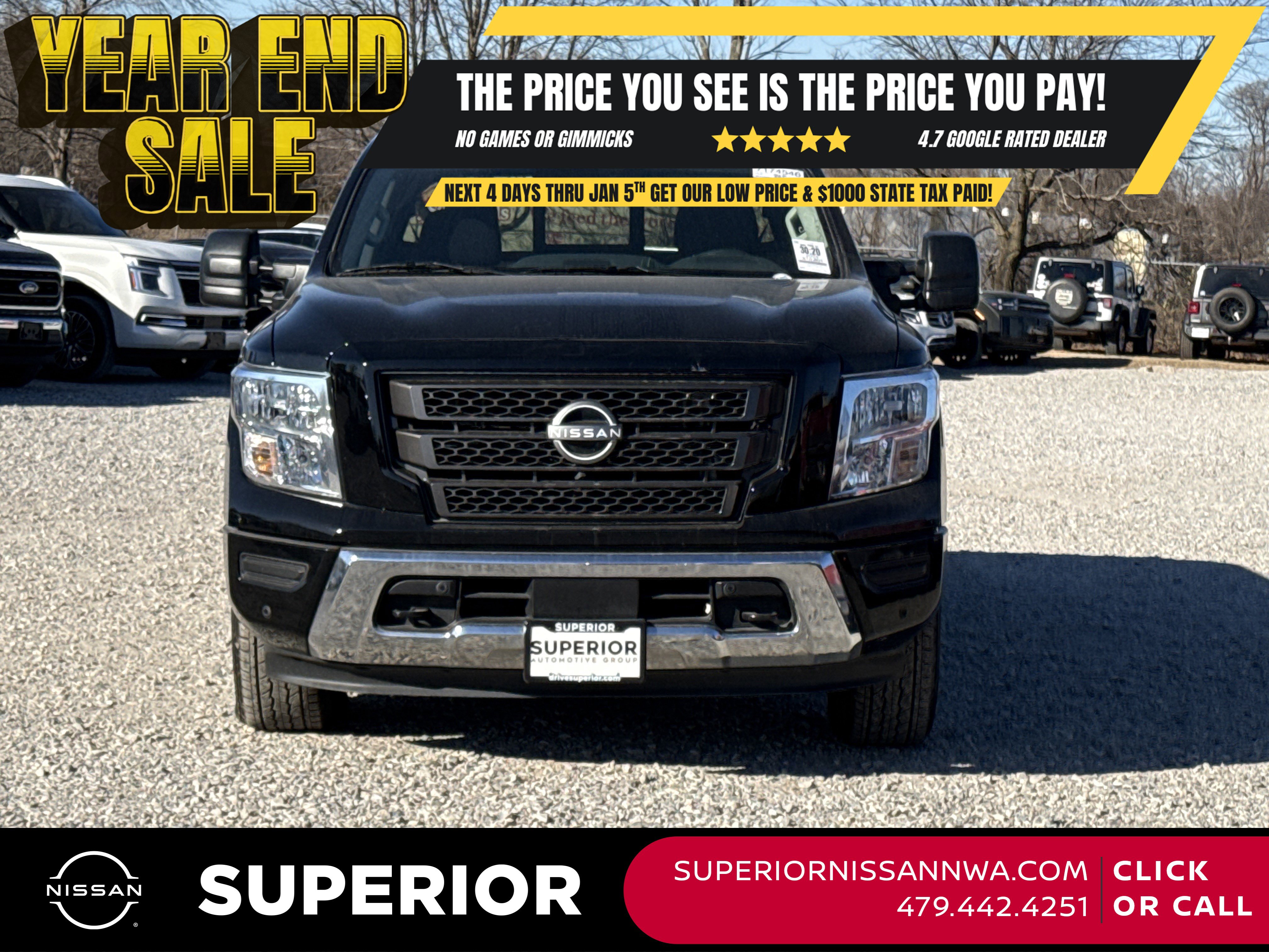 2024 Nissan Titan SV's photo