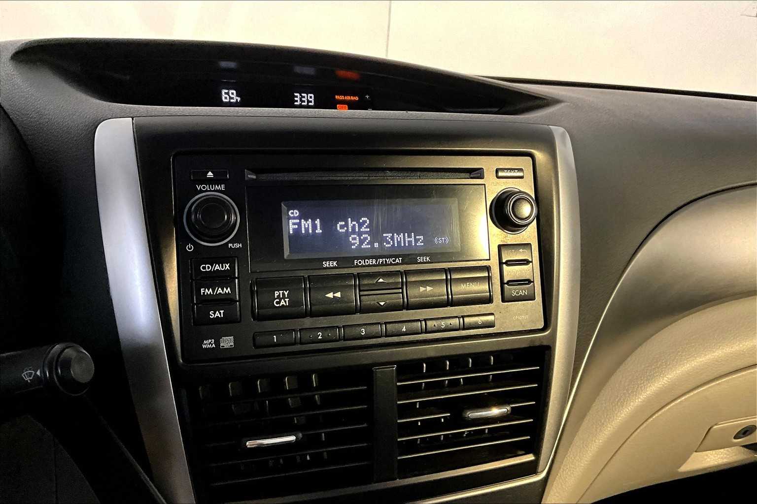 2012 Subaru Forester 2.5X Premium photo 25