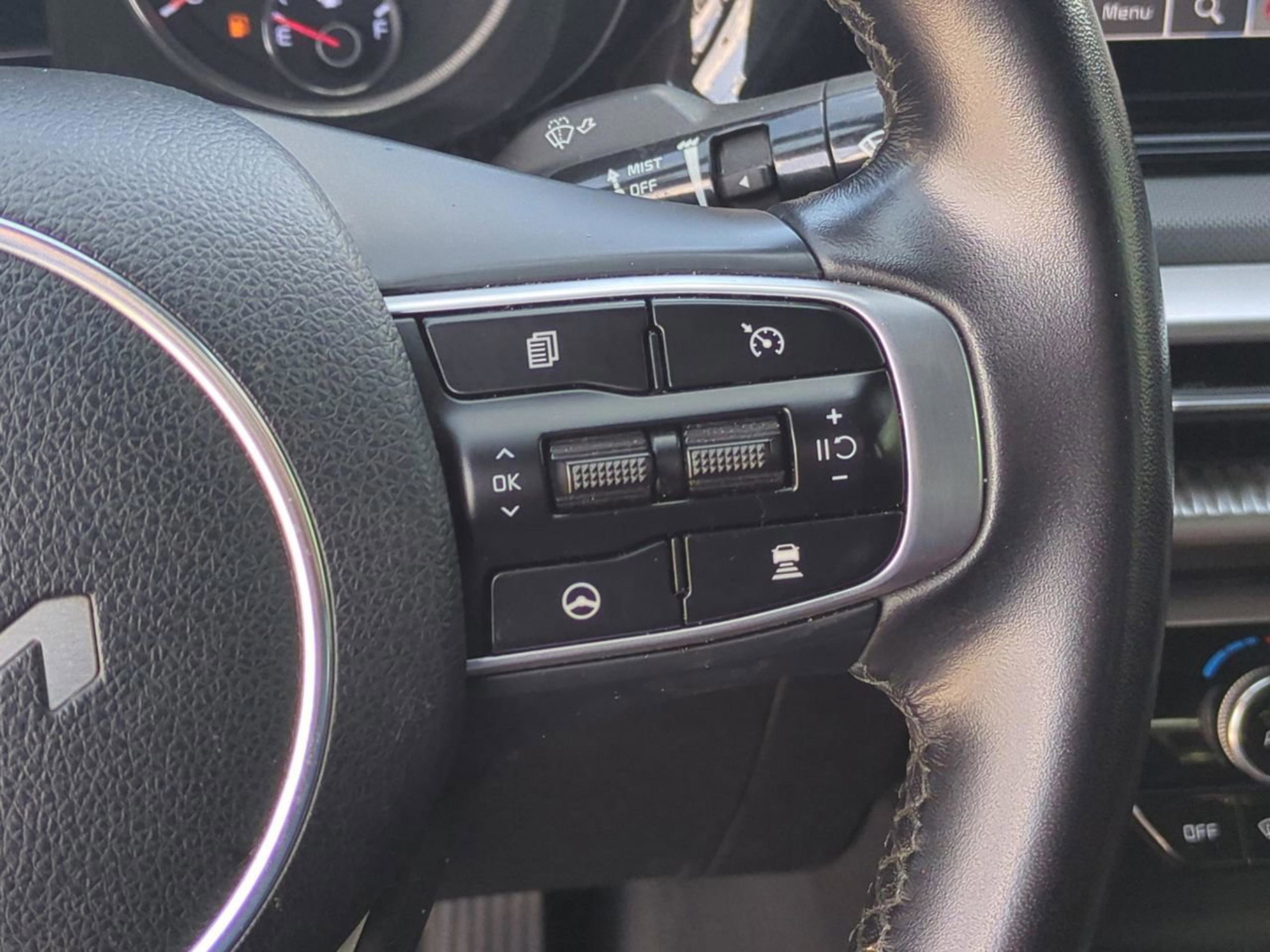2024 Kia K5 GT-Line photo 28