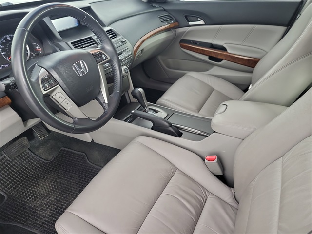 2011 Honda Accord EX-L photo 9