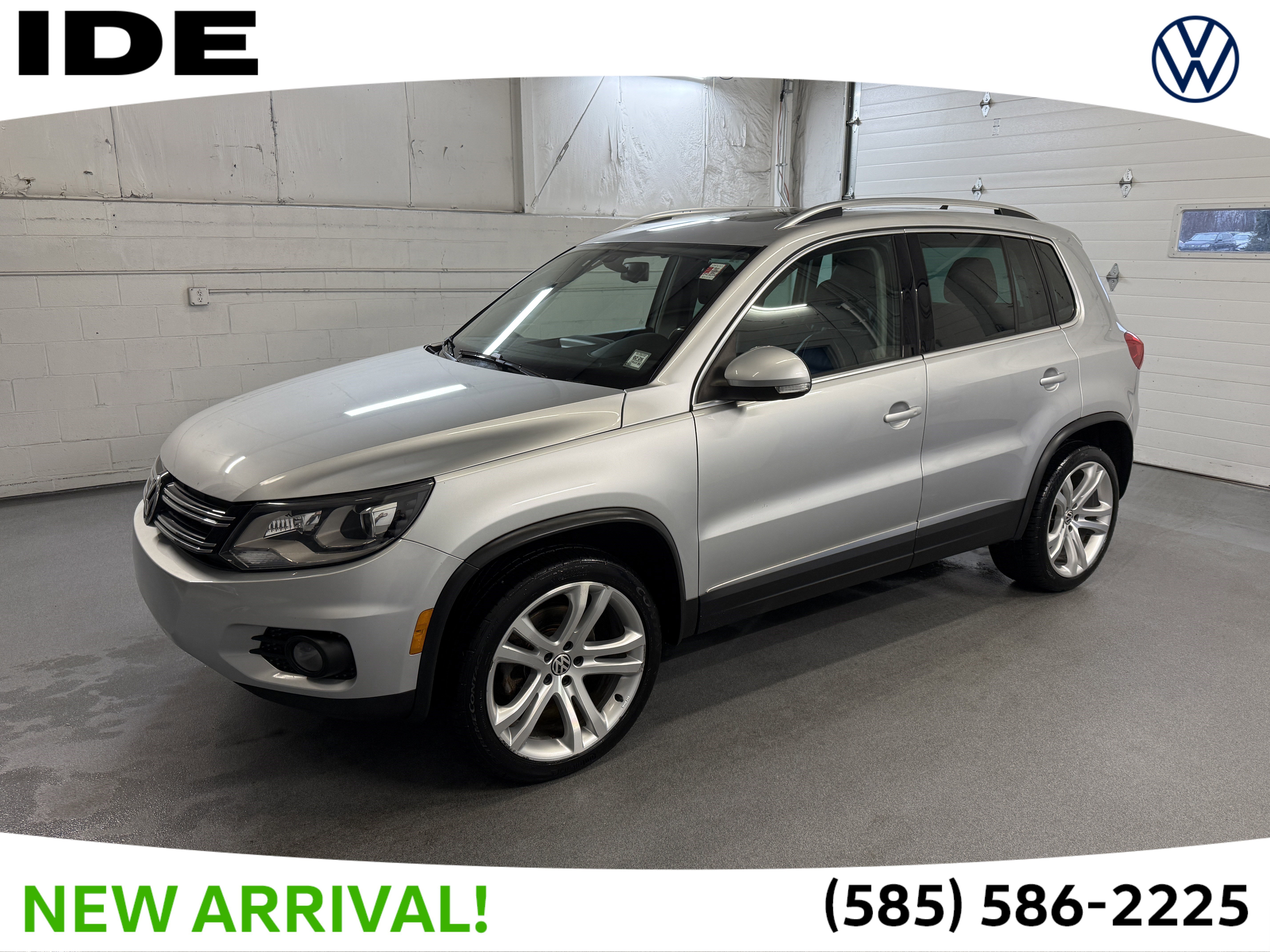 2012 Volkswagen Tiguan SE's photo
