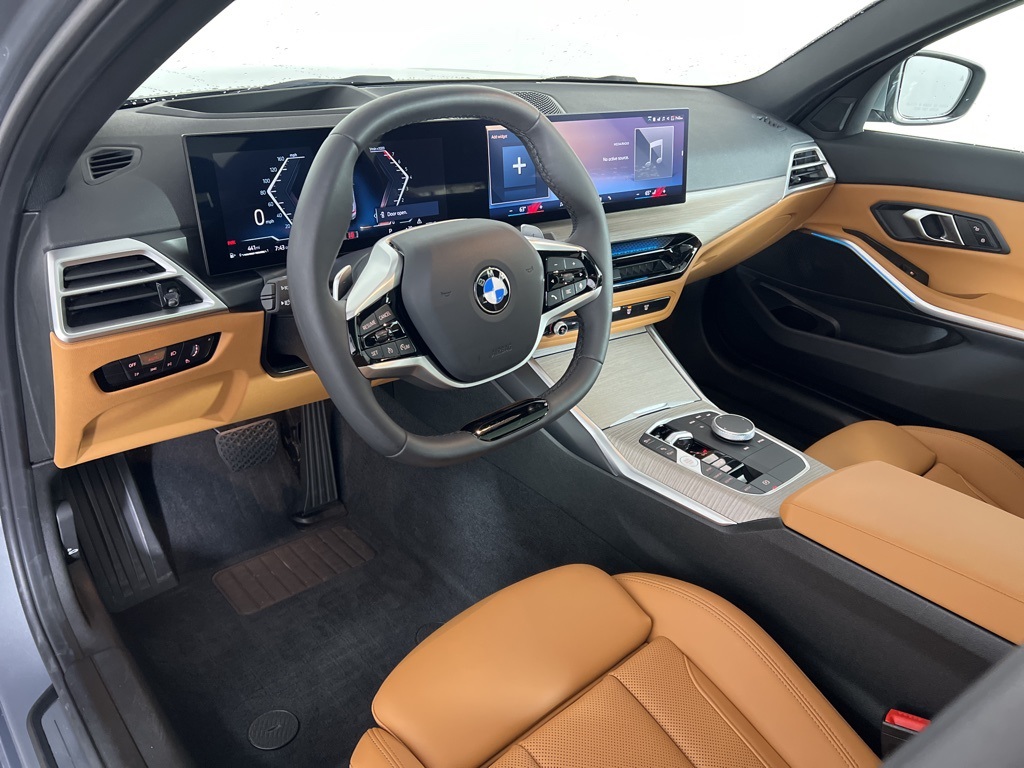 2025 Bmw 330i xDrive Sedan photo 2