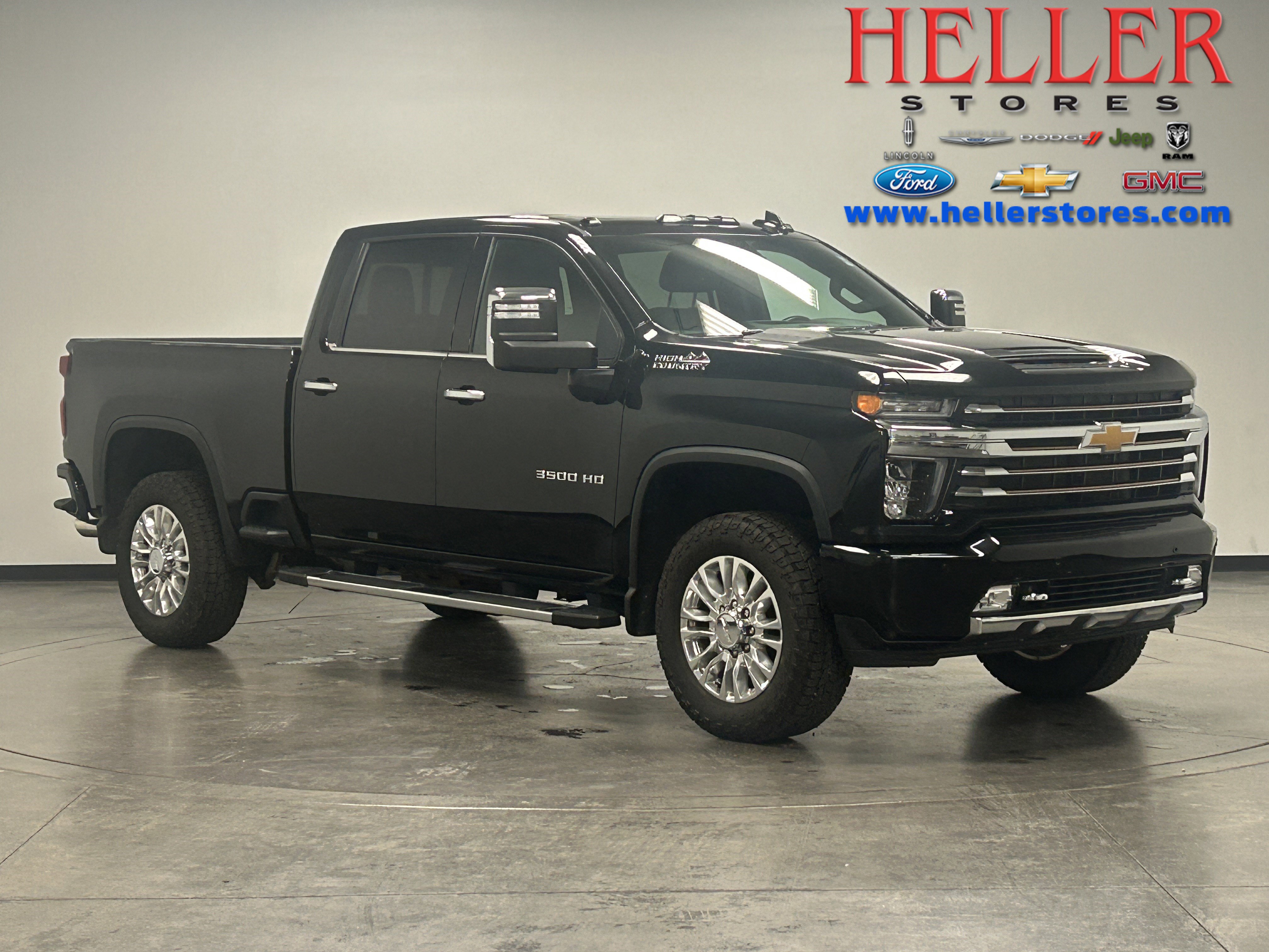 2023 Chevrolet Silverado 3500HD High Country's photo