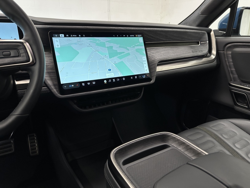 2022 Rivian R1T Launch Edition photo 26