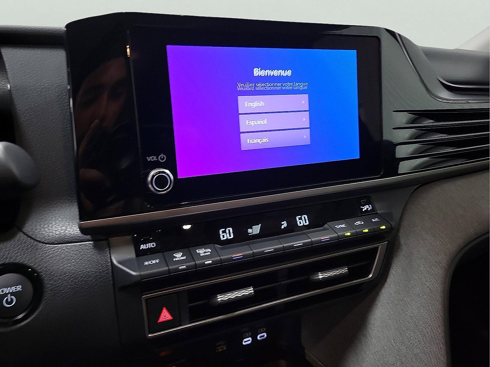 2025 Toyota Camry LE photo 11