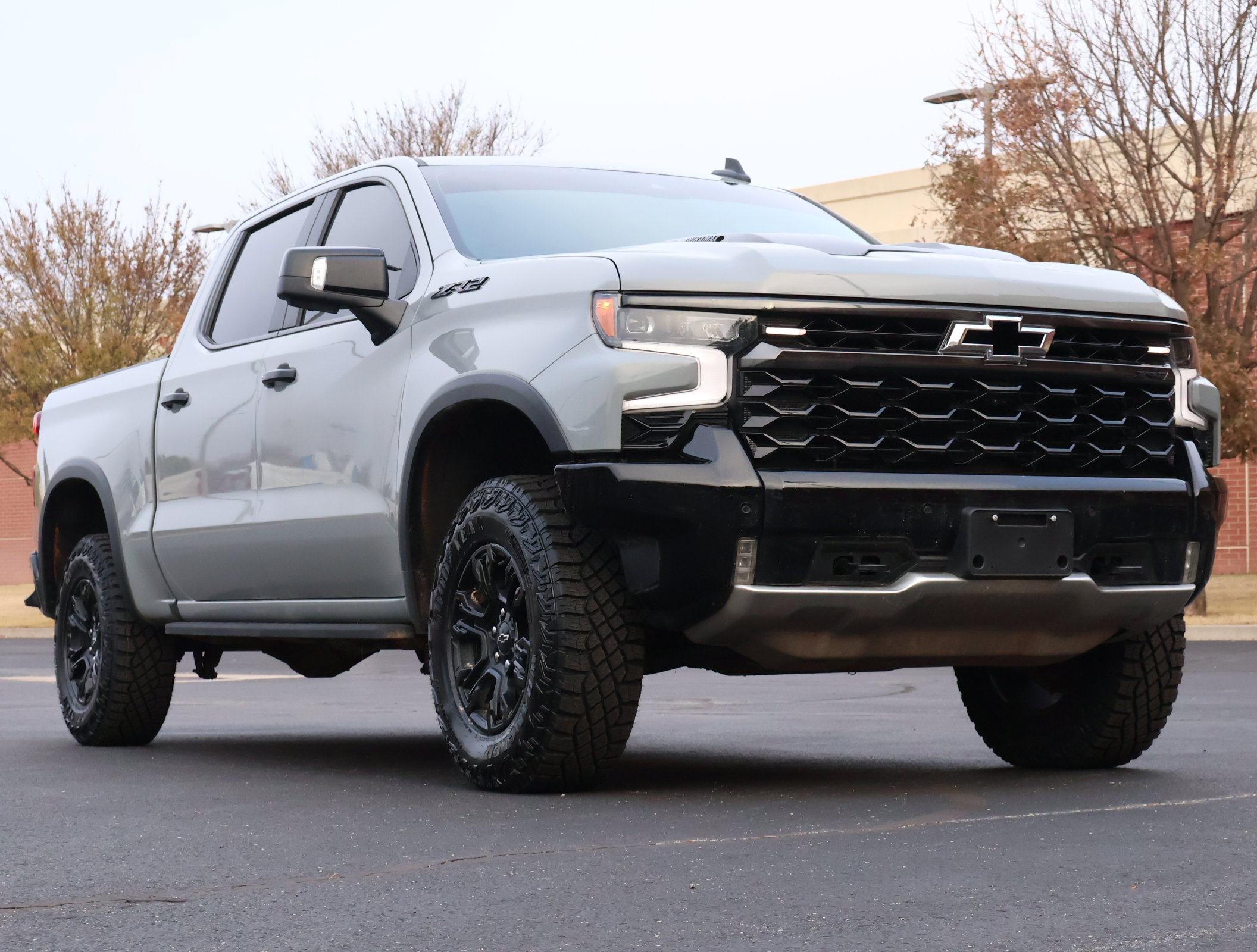 2025 Chevrolet Silverado 1500 ZR2's photo