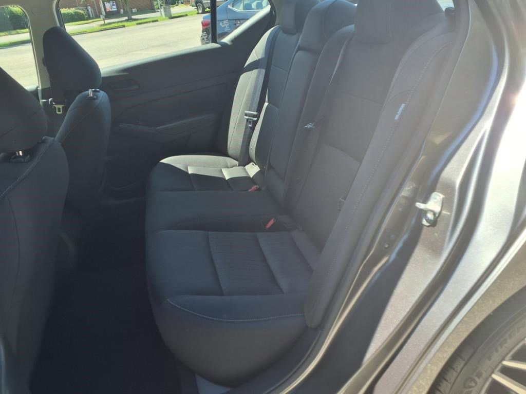 2023 Nissan Altima 2.5 SV photo 11