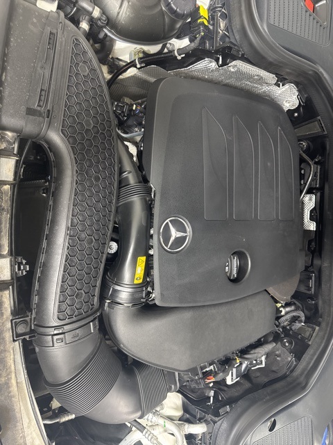 2022 Mercedes Benz GLC 300 4MATIC photo 8