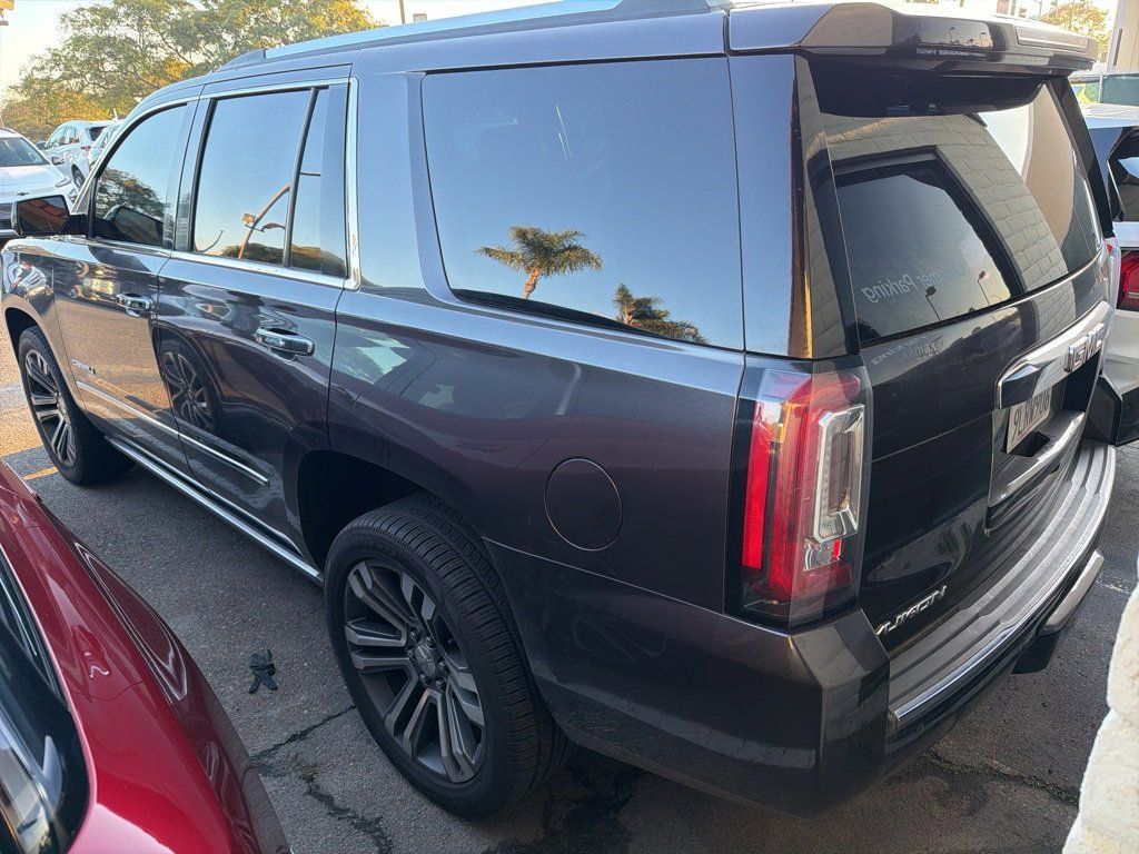 2018 Gmc Yukon Denali photo 3