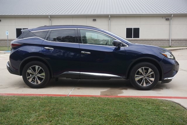 2023 Nissan Murano SV photo 3
