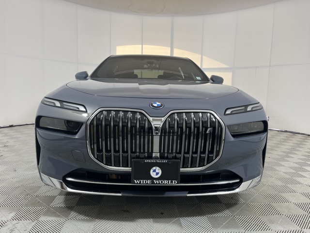 Used 2023 BMW i7 Base with VIN WBY53EJ03PCN05160 for sale in Spring Valley, NY