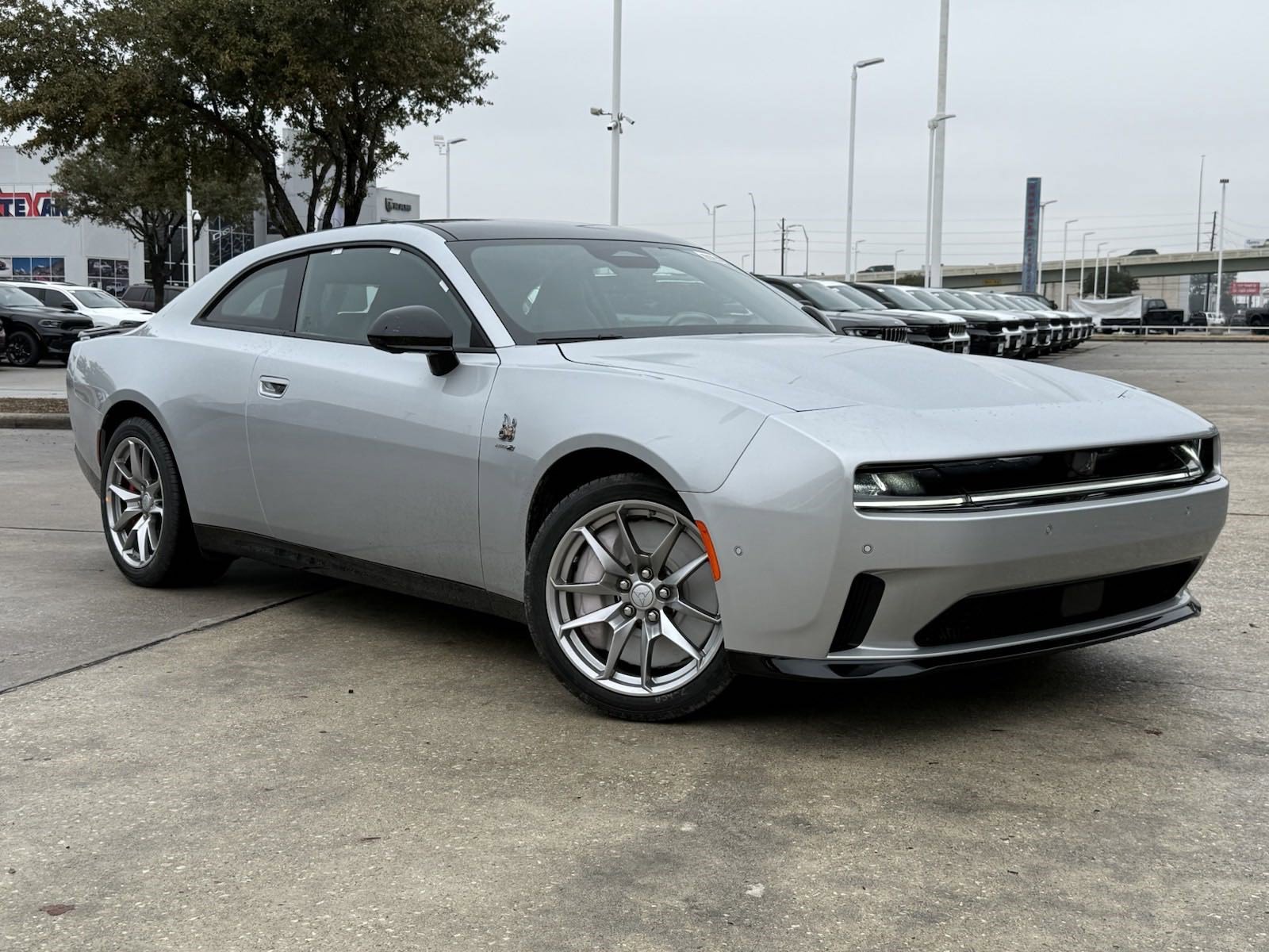 2025 Dodge Charger Scat Pack photo 2