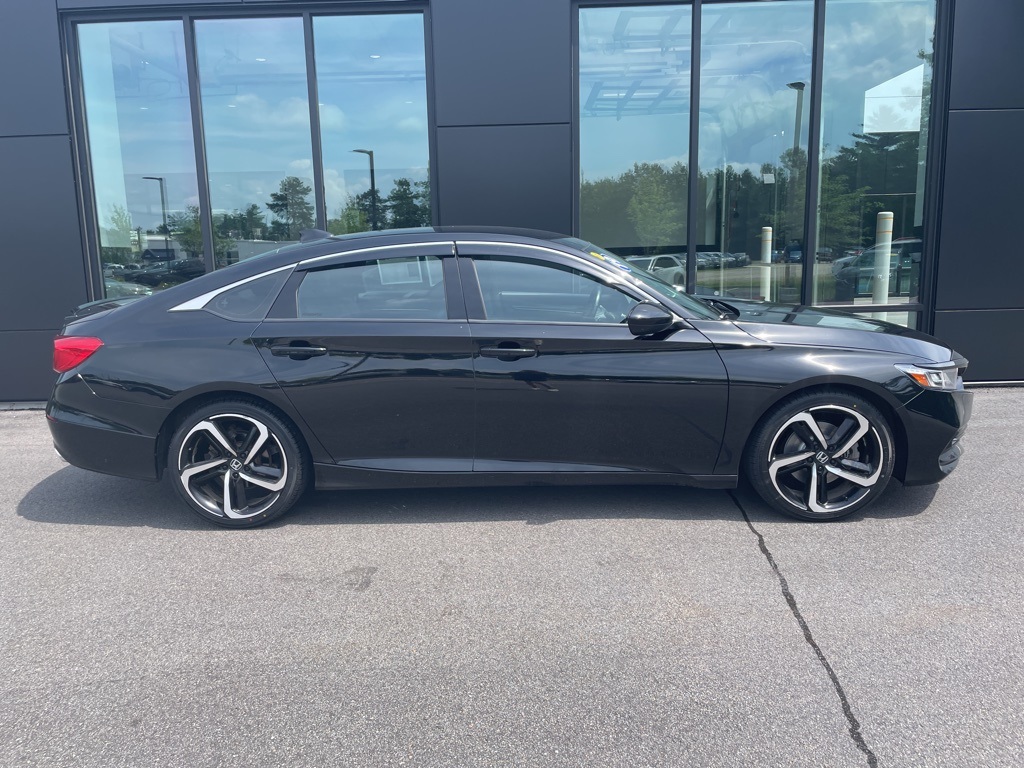 2019 Honda Accord Sport photo 3
