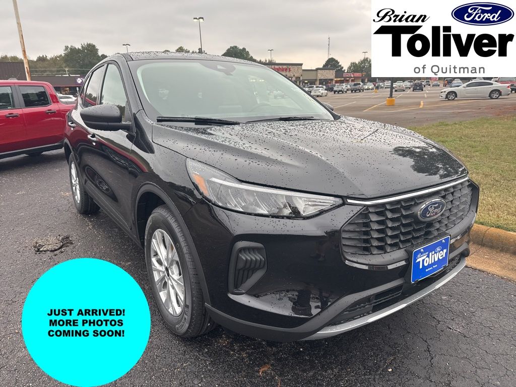 2026 Ford Escape Active's photo