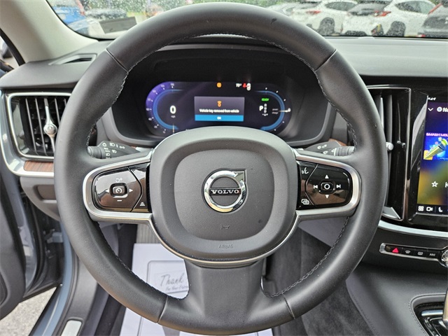 2023 Volvo S60 Recharge T8 Plus photo 22