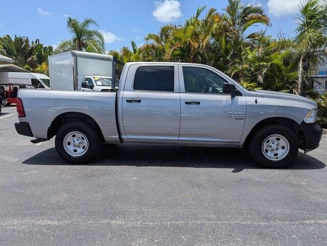 2020 Ram 1500 Classic Tradesman photo 4