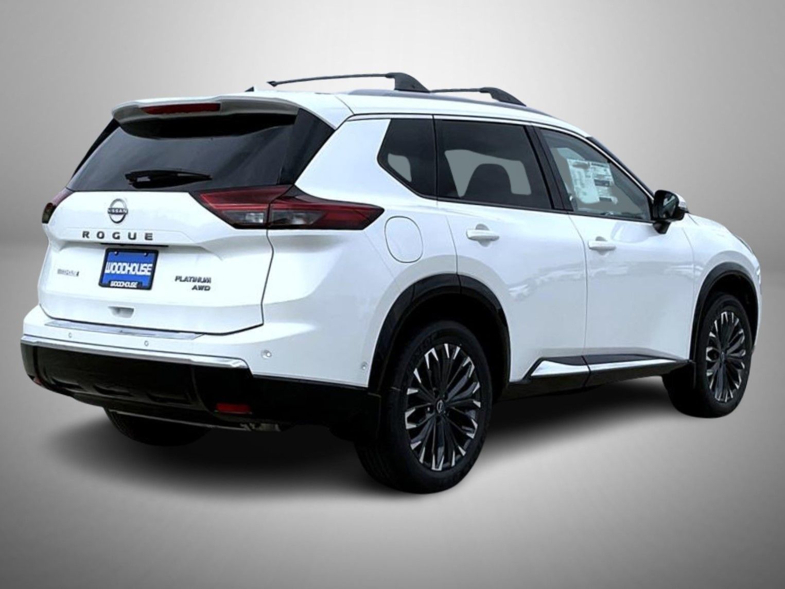 2026 Nissan Rogue Platinum photo 4