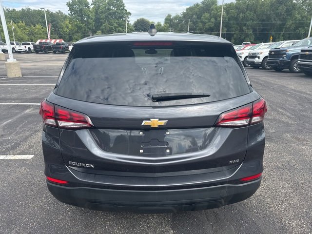 2022 Chevrolet Equinox LS photo 4