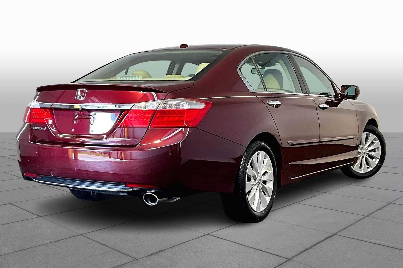 2014 Honda Accord EX-L photo 3