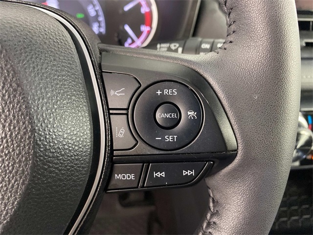 2023 Toyota RAV4 XLE photo 12