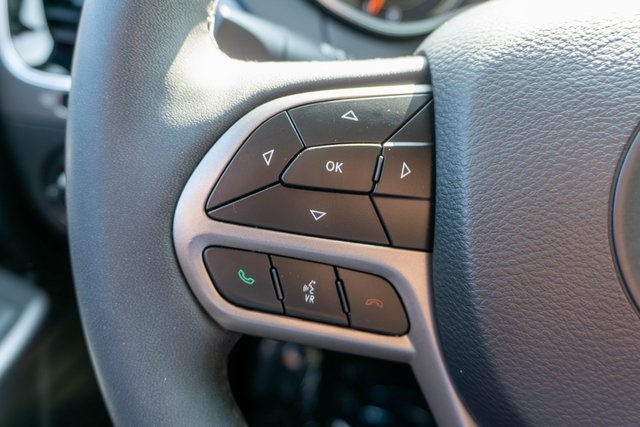 2022 Jeep Cherokee Limited photo 17