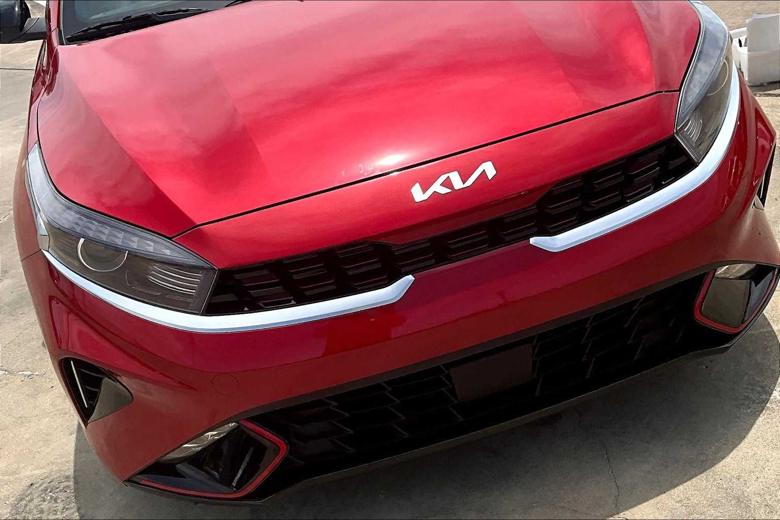 2024 Kia Forte GT-Line photo 29