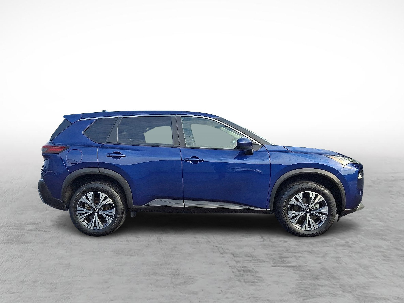 2023 Nissan Rogue SV photo 6