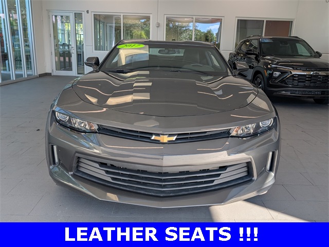 2017 Chevrolet Camaro 2LT photo 3