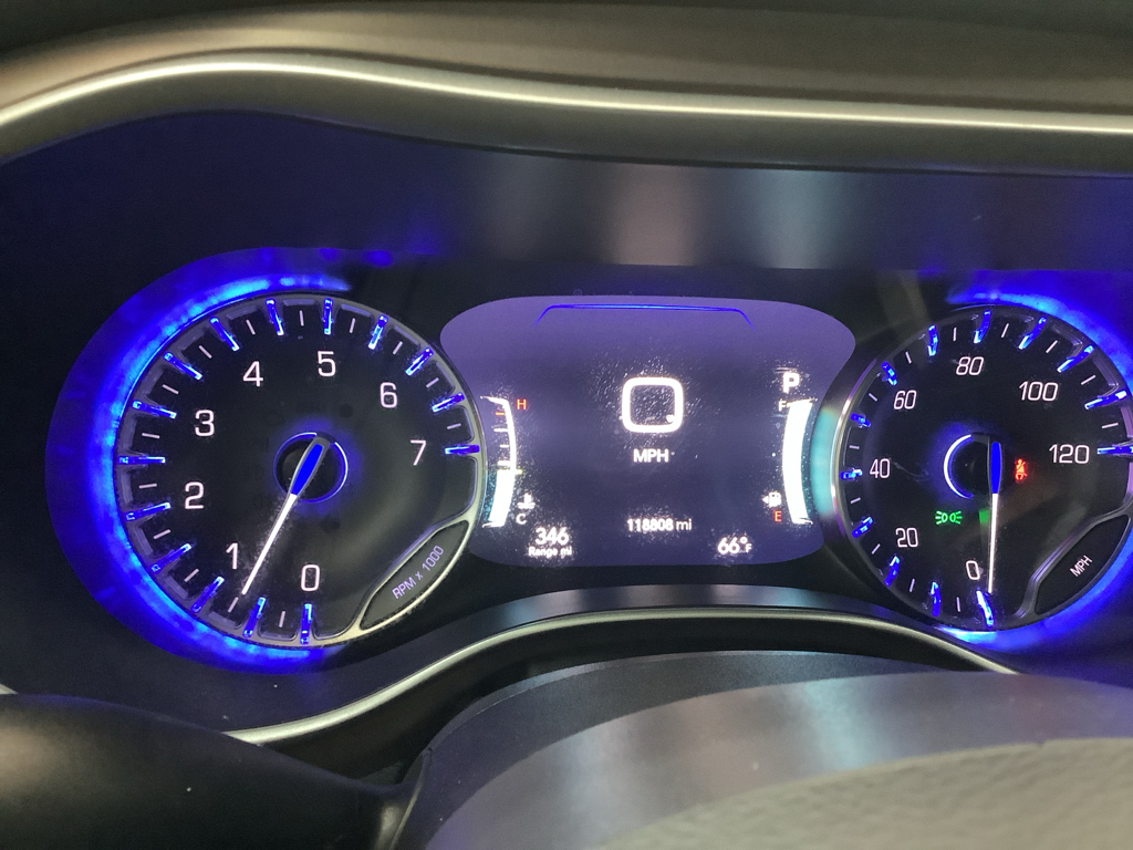 2018 Chrysler Pacifica Touring L photo 16