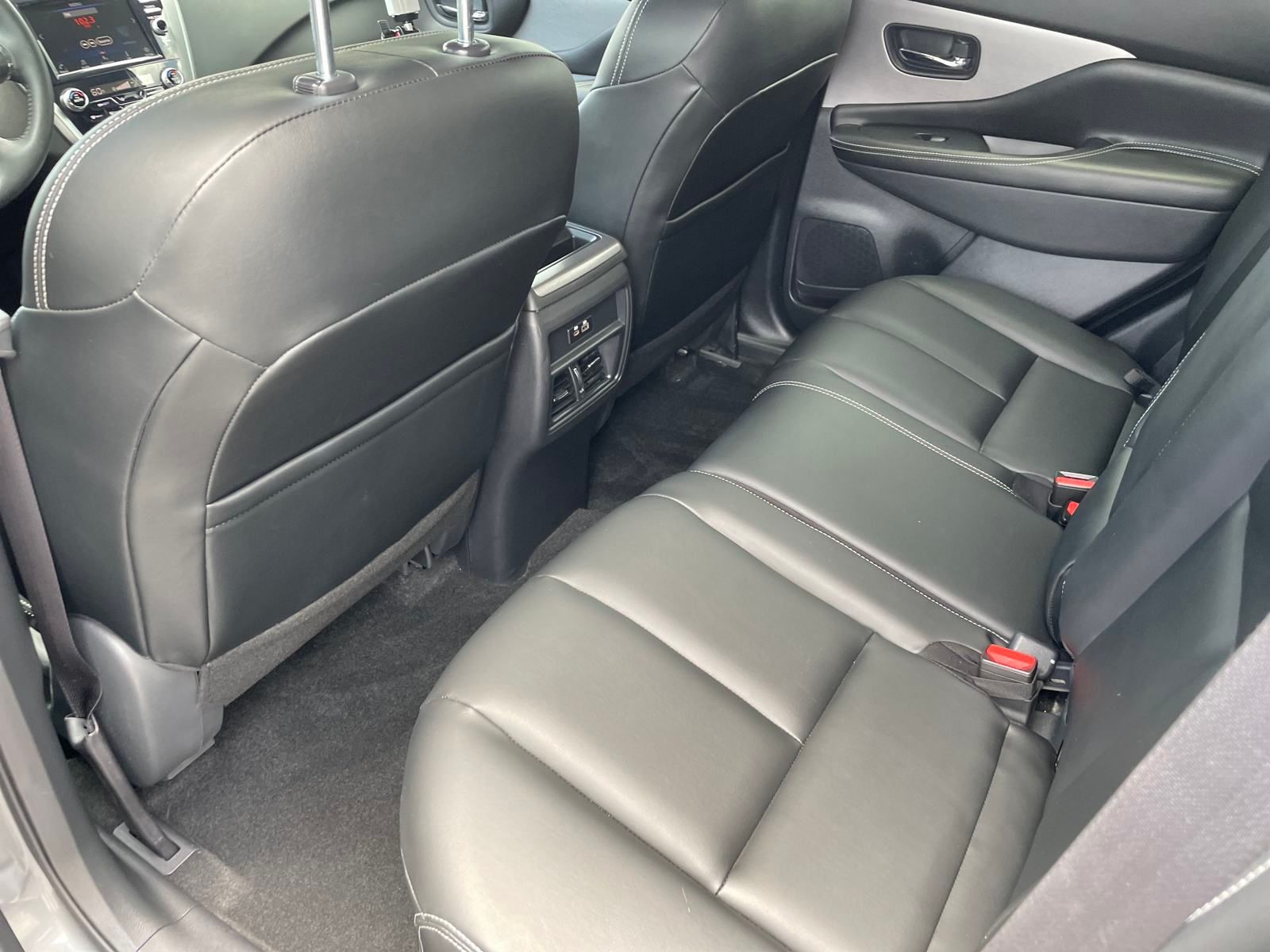 2024 Nissan Murano SV photo 16