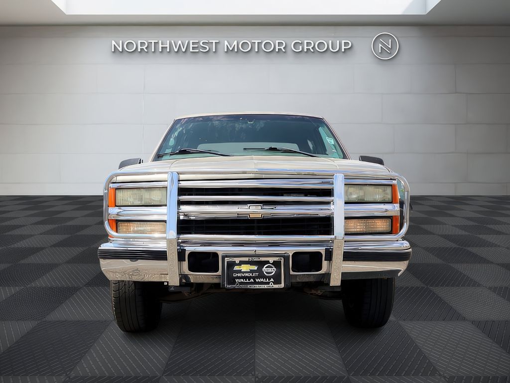 Used 2000 Chevrolet C3500 LS with VIN 1GCGC33F1YF519803 for sale in Walla Walla, WA