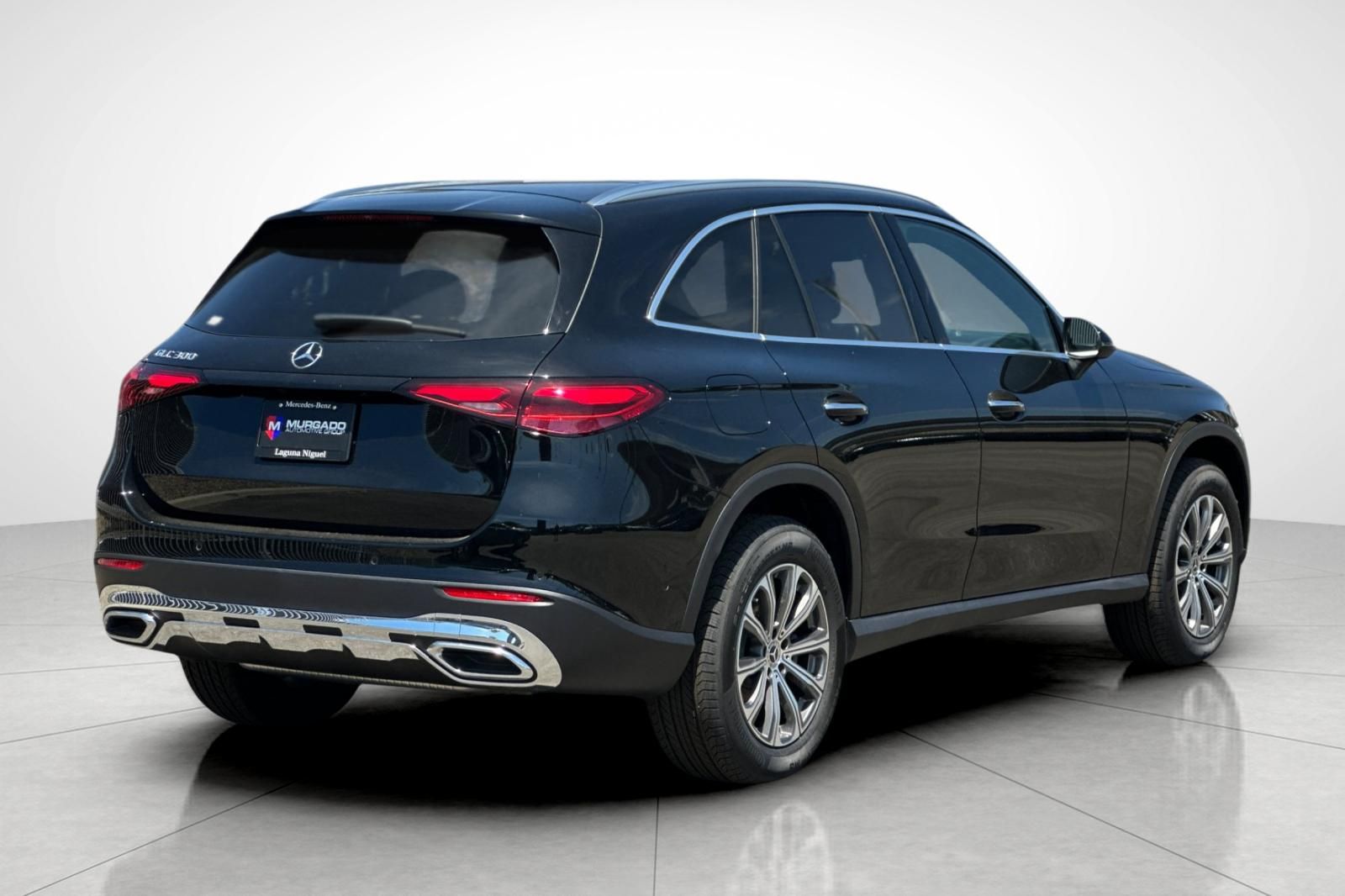 2025 Mercedes Benz GLC 300 photo 9