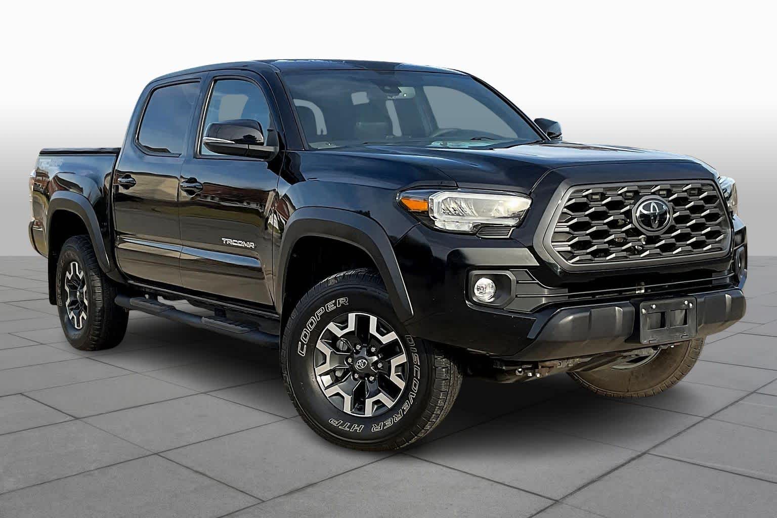 2021 Toyota Tacoma TRD photo 2