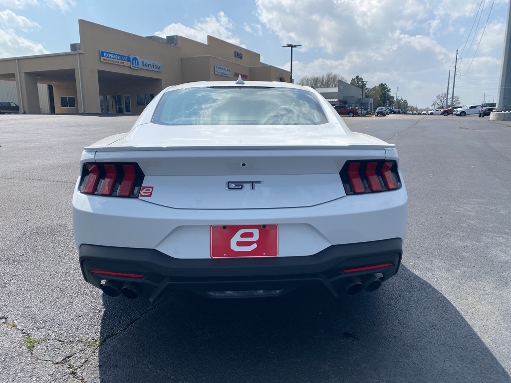 2025 Ford Mustang GT Premium photo 6