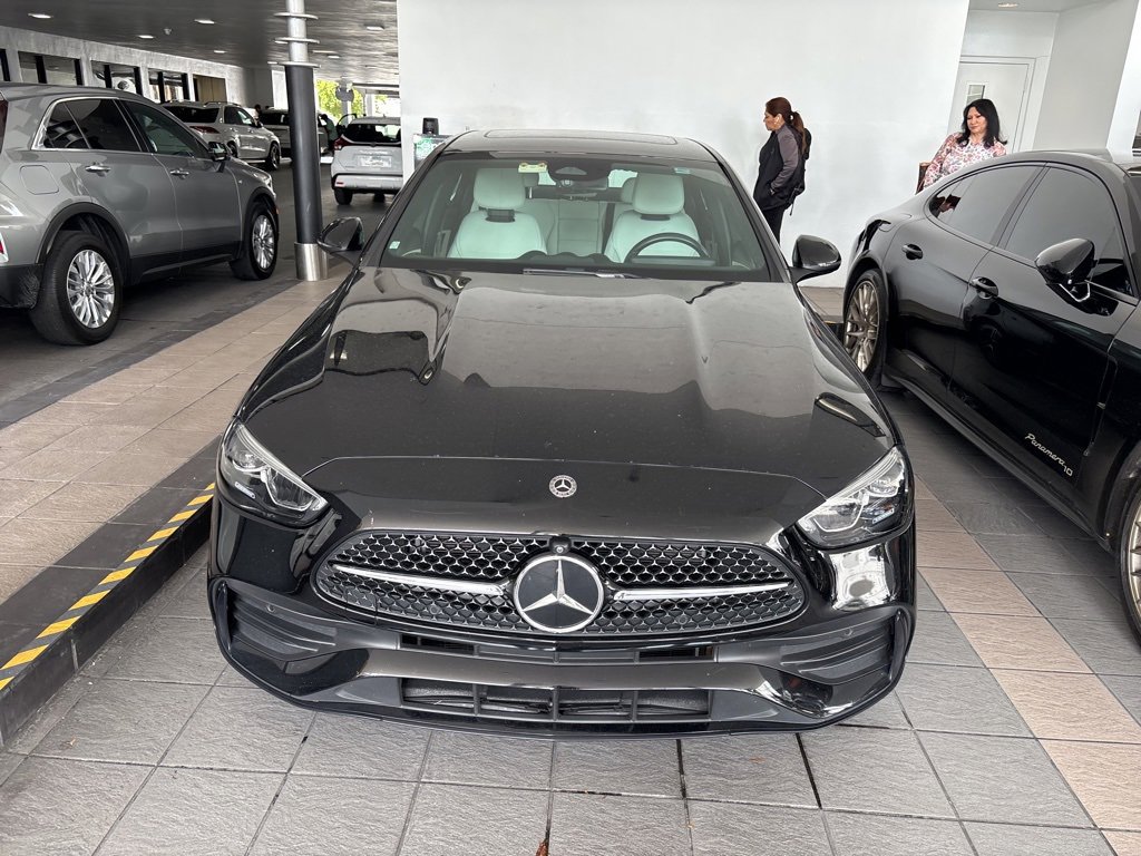2022 Mercedes Benz C 300 photo 2