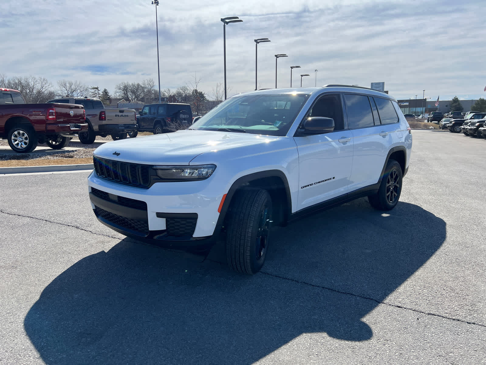 2025 Jeep Grand Cherokee Altitude X photo 5