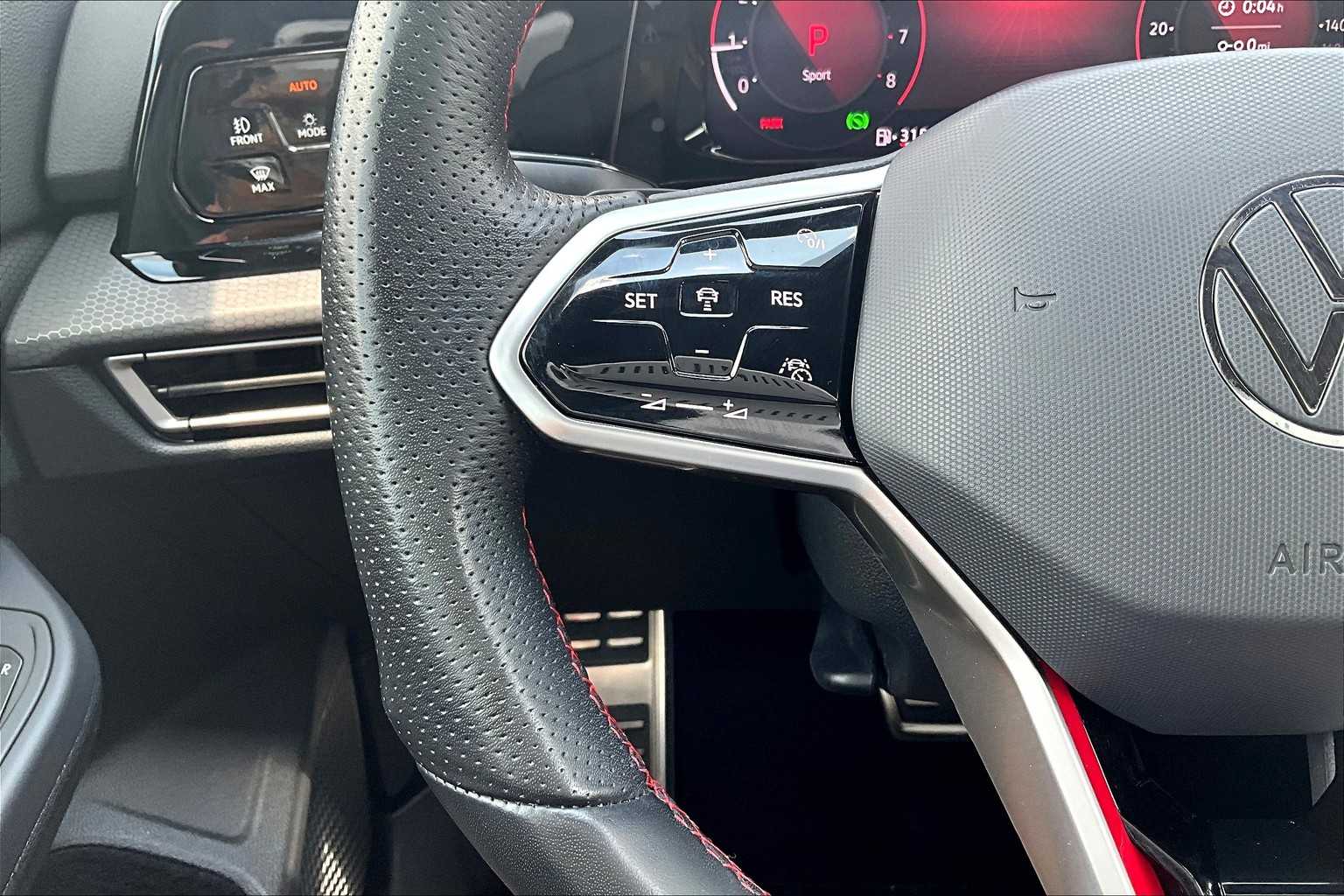 2024 Volkswagen Golf GTI S photo 23