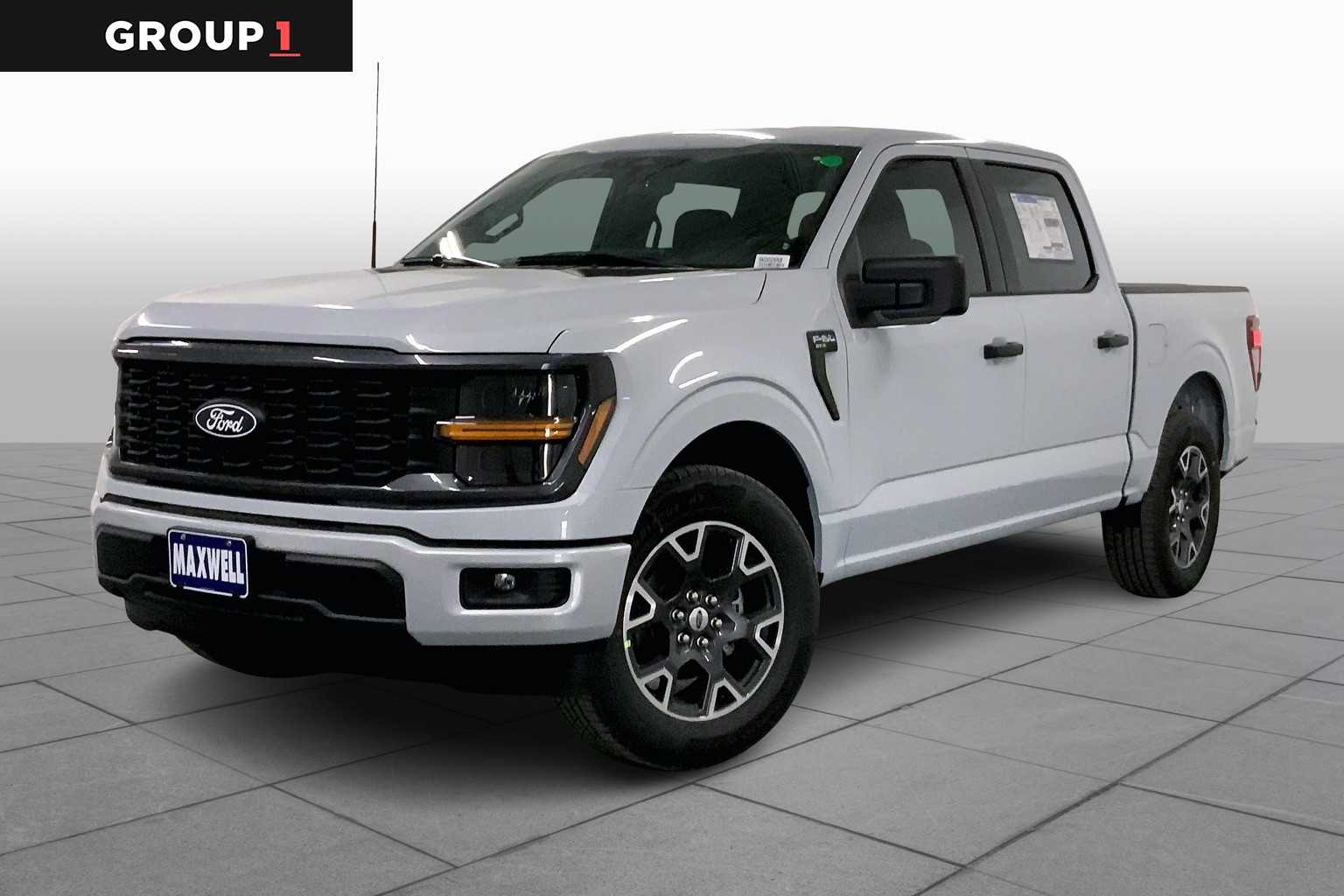 2025 Ford F-150 STX's photo