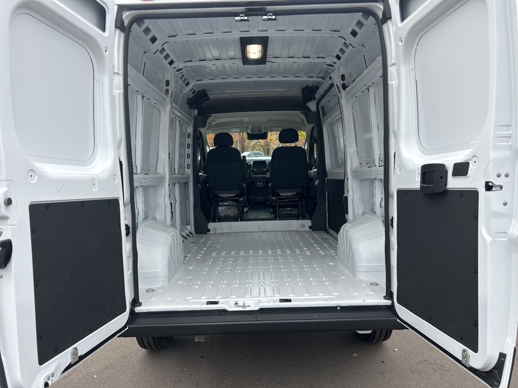 2025 Ram ProMaster 1500 Base photo 2