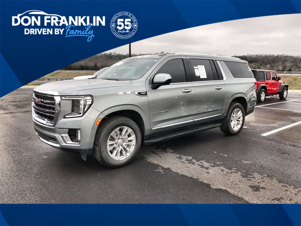 2023 GMC Yukon XL SLT's photo