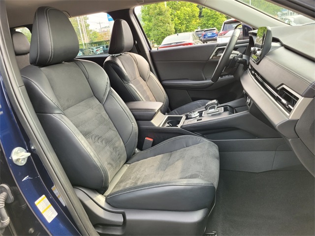2023 Mitsubishi Outlander SE photo 15