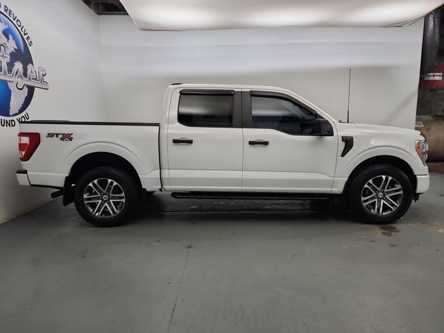 2022 Ford F-150 XL photo 5